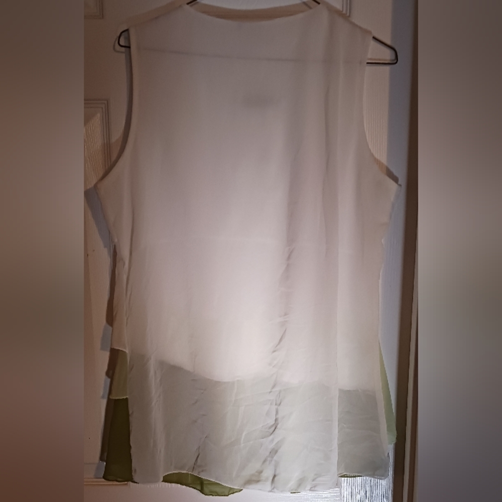 Blouse - Picture 2 of 2